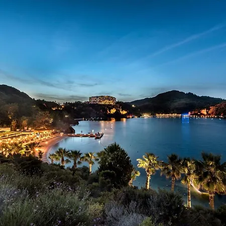 Resort D Maris Bay